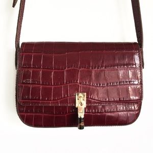 Elizabeth and James bag
